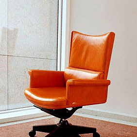 The Planet Chair 115