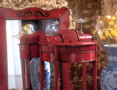 The console on high legs, PREGNO