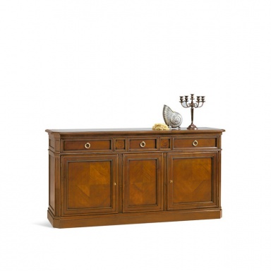 dresser-chest of drawers