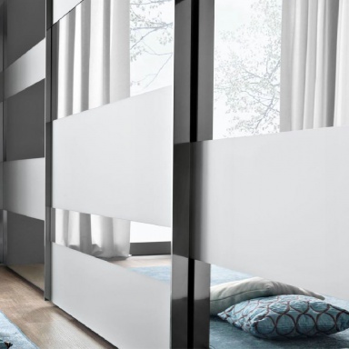 The wardrobe Segmenta