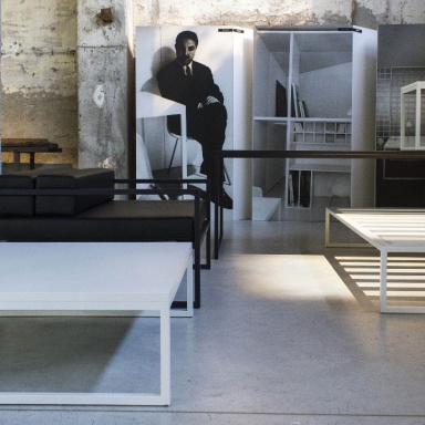 Fronzoni 64 armchair (armchair)