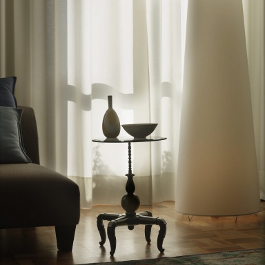 Coffee table New Antiques