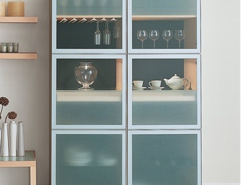 Showcase Alto 03, Horm