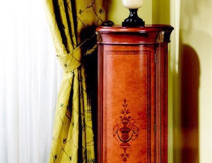 California Cabinet Pedestal, Vicente Zaragoza