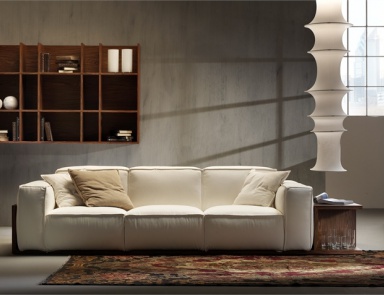 Charleston triple sofa, Rattan Wood