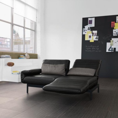 Plura Sofa