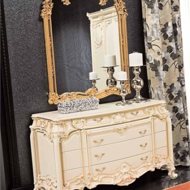 The Pandora chest of drawers