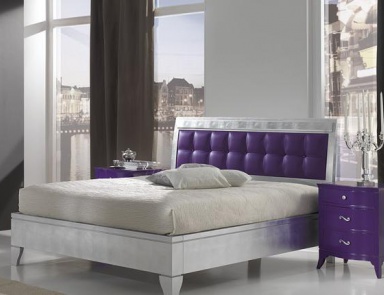 Double bed, at the stilema stand