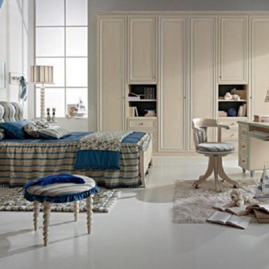 Set for children's bedrooms Patinated