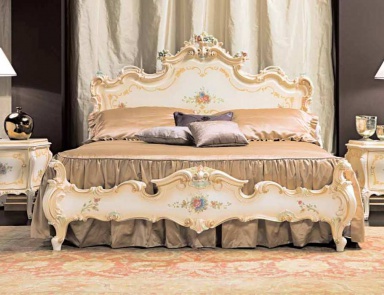 Double bed carved, Silik
