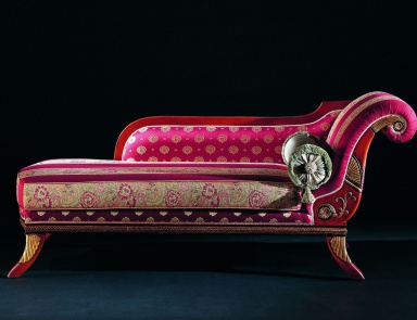 The couch in a velvet upholstery, Ramplodi