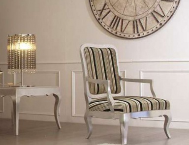 Chair with armrests, Valmori