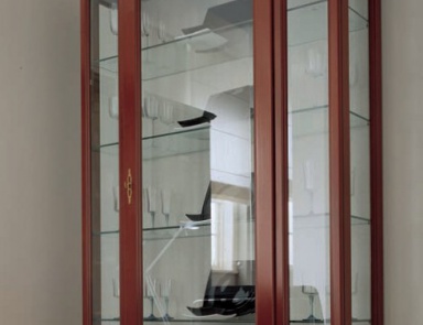 Showcase made of tempered glass, Bruno Piombini