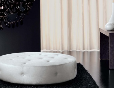 Poof Roundy, Formerin