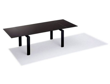 Set for the dining room, Ronald Schmitt