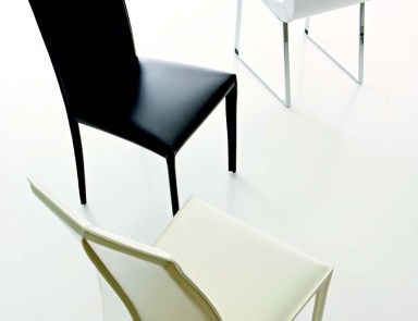Chair on a metal frame, Glass&Glass