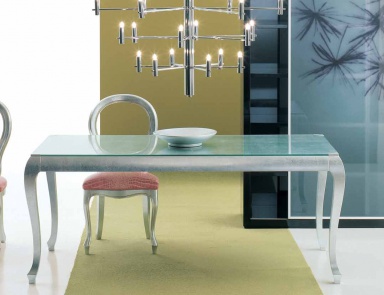 Dining table from solid wood New York, Moda