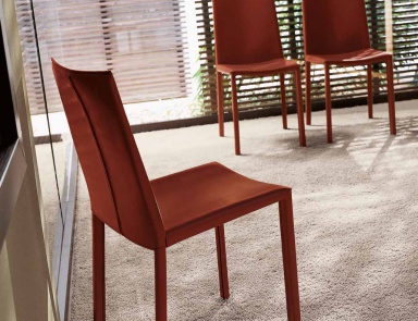 Chair on a metal frame, Midj