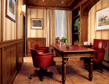 Headsets for the office with three chairs, Faoma