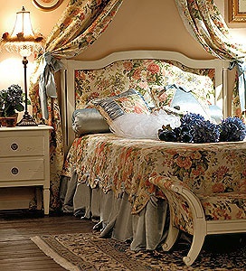 Bed with upholstered headboard from the Italian manufacturer-DOLFI