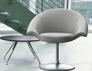 The chair of the semicircular form, Tonon