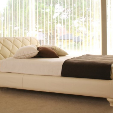 Bedroom (furniture-bedroom)