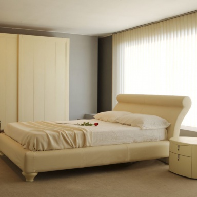 Bedroom (furniture-bedroom)