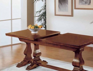 Dining table, Villanova