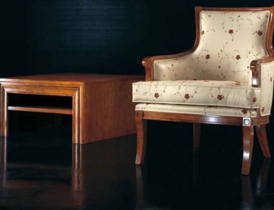 The Armchair Seven Sedie Perfectly