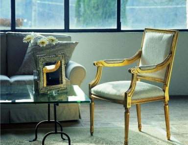 Chair with armrests, Spini