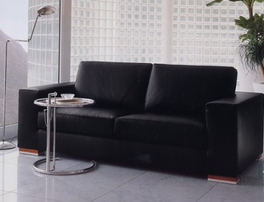 The Metropolis Sofa, Carpani
