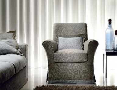 A chair made of wood Michelle, Cava