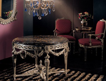 Coffee table carved, Ceppi