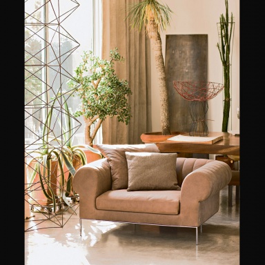 The Deja Vu Chair Armchair