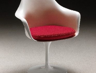 The rotating chair, Art Leather