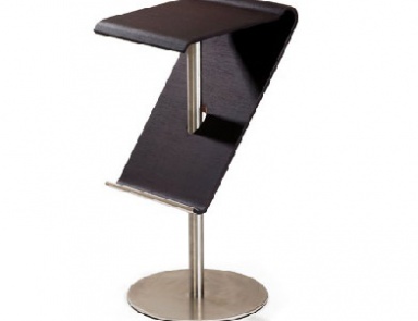 The chair at the front of the metal City, Prototipo