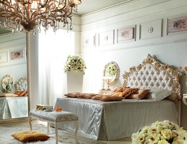 Double bed with upholstered headboard, Antonelli Moravio