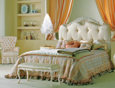 Double bed with upholstered headboard, Antonelli Moravio