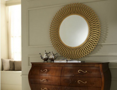 The Dresser, At The Stilema Stand