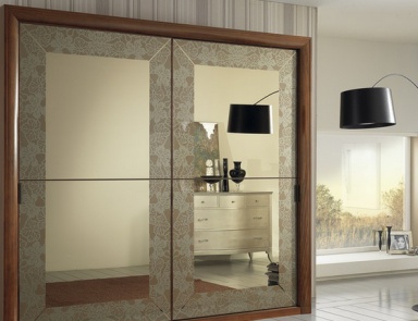 Wardrobe, at the stilema stand