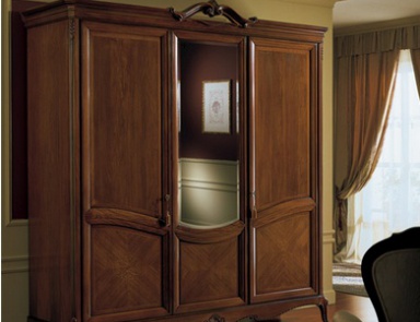 Wardrobe, at the stilema stand