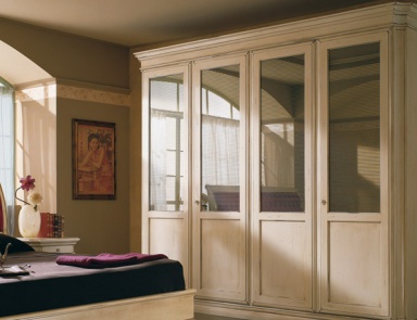 Wardrobe, at the stilema stand