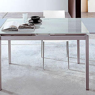 Mimmo dining table