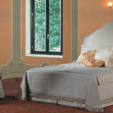 Bedroom (furniture-bedroom)