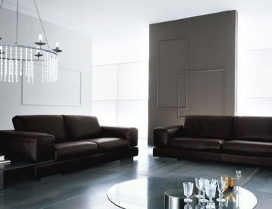 The Rivoli Sofa, Gurian