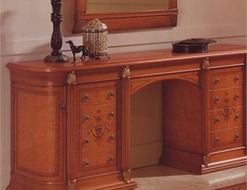 Vanity California coqueta, Vicente Zaragoza