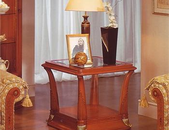 Table mesita California, Vicente Zaragoza