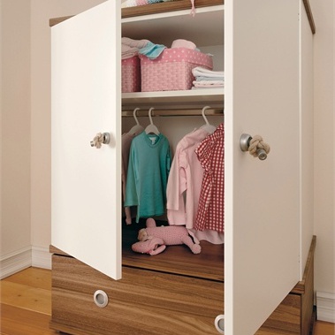 Dressing Casalino childrens wardrobe