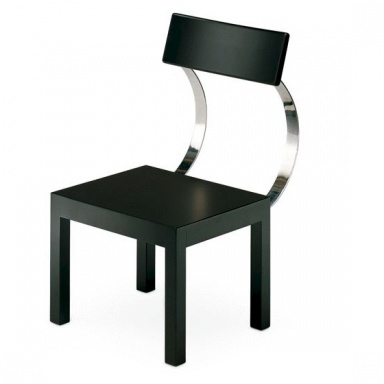 The Follia Chair