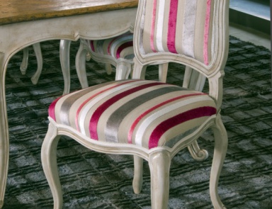 Chair figured legs, Wama